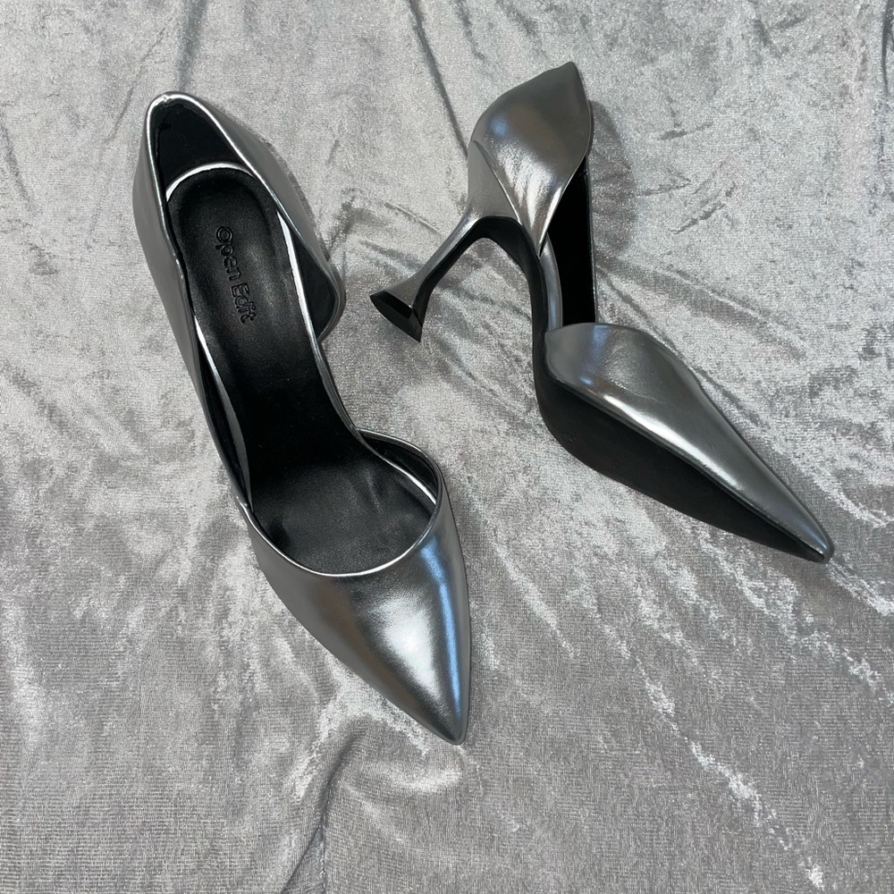 Open Edit Silver Shoes - Picture 5 of 5